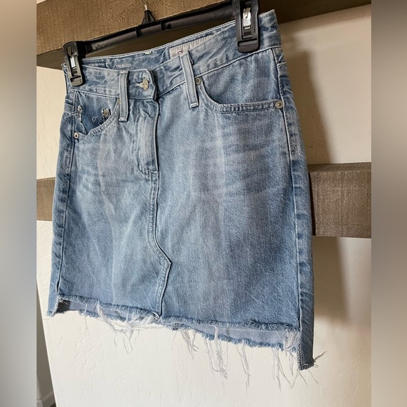 AG Adriano Goldschmied The Sandy Two Toned Denim Mini Skirt, Size 24••• - Picture 5 of 13